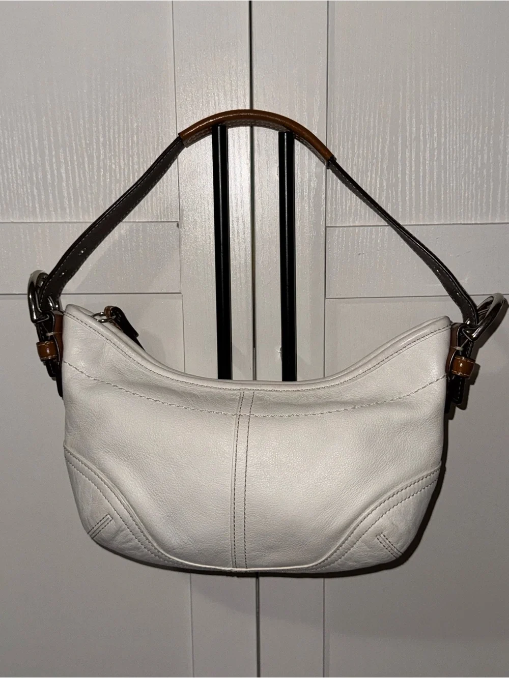 SOLD❣️❣️❣️Coach Ivory Mini Soho shoulder bag
